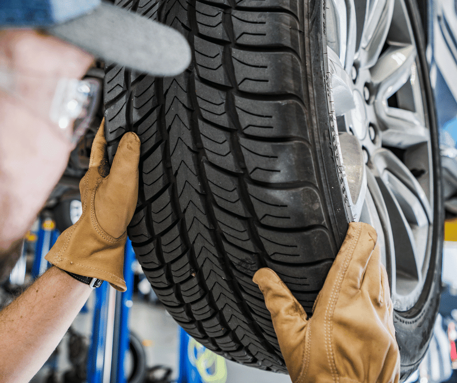 Roadside Assistance in East Point - Commercial Tires